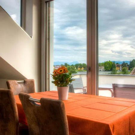 Ferienwohnung Alpenblick 3 Apartmán *